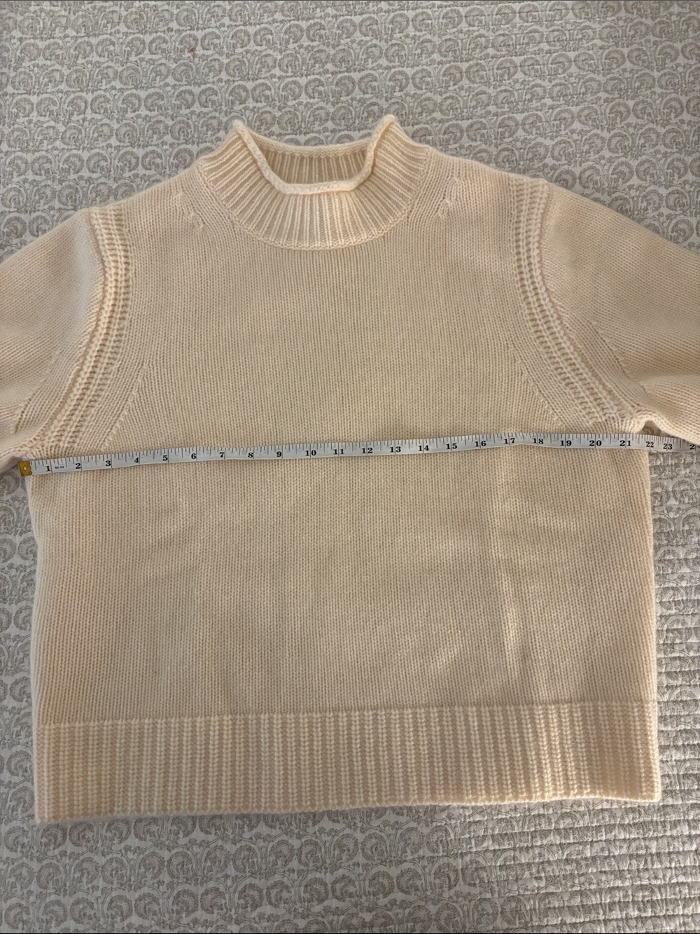 J Crew Crewneck Cream Cashmere Sweater XL - Picture 4 of 5